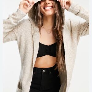 Pull & bear soft gray knit cardigan